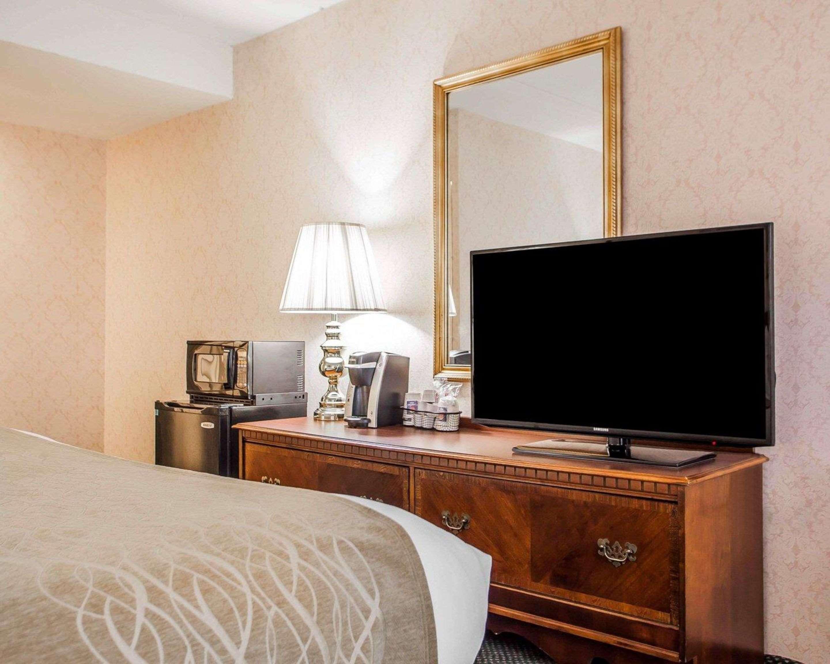 Hotel Quality Montgomeryville-philadelphia 3*